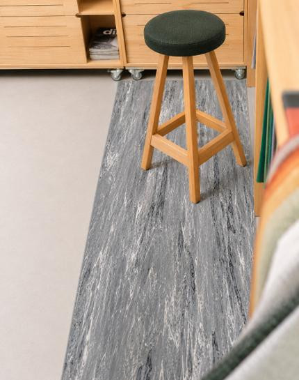 Arbetsplatsmatta Yoga Tailor 60cmx3m grå