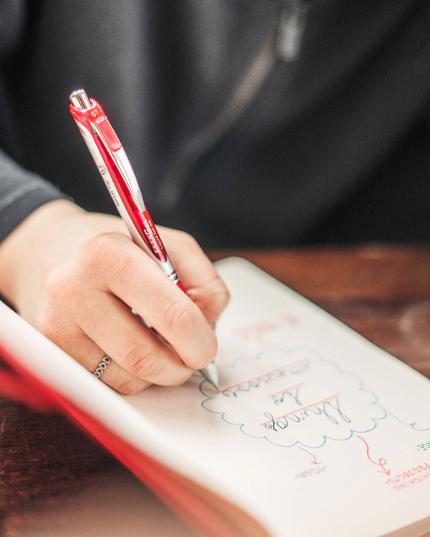 Gelpenna PENTEL EnerGel BL77 0,7 röd