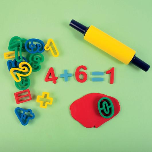 Lerformar bokstäver och siffror 42/fp