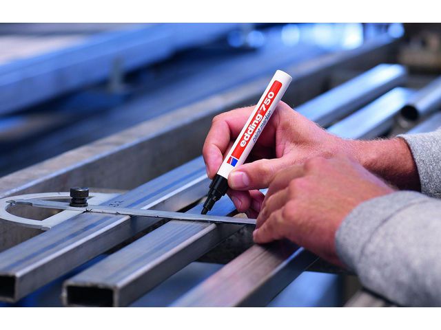 Märkpenna EDDING 750 röd